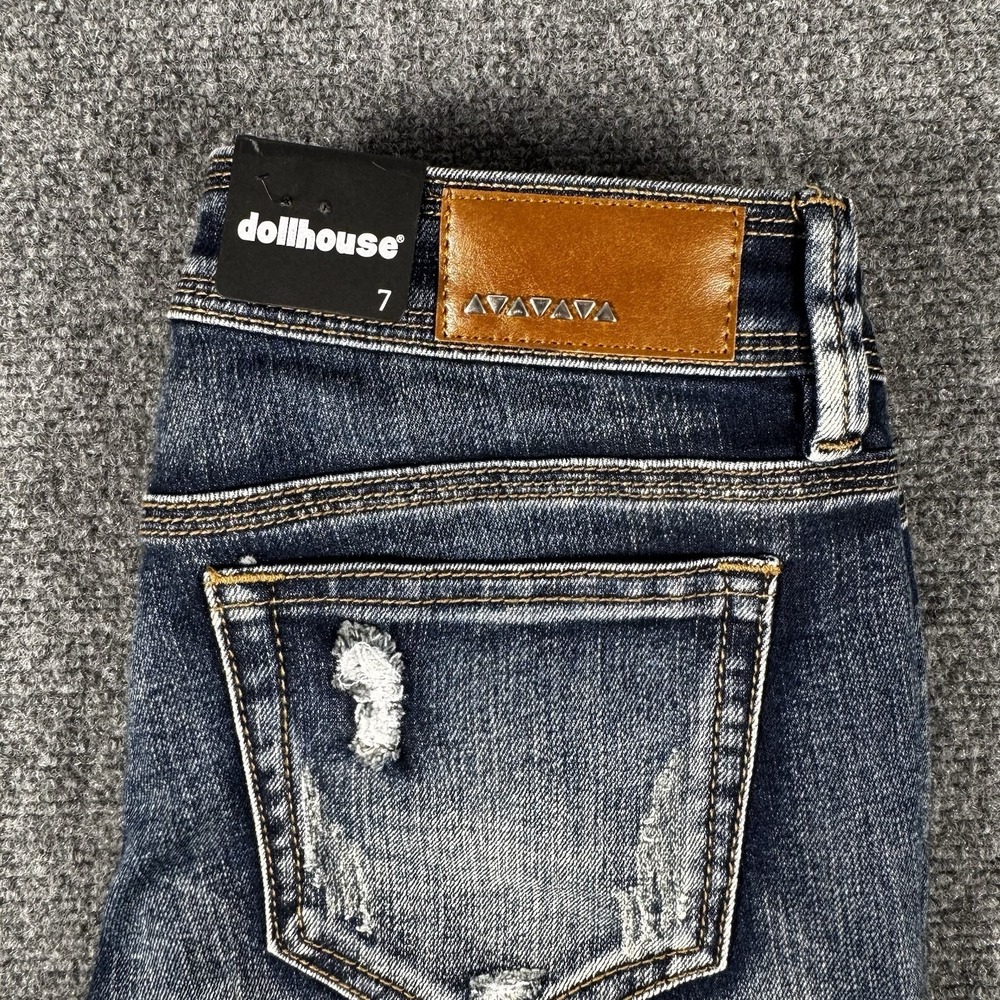 New‎ Dollhouse Womens Jeans Size 7 Distressed - Picture 2 of 8